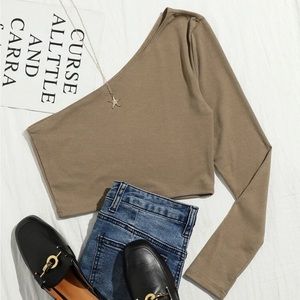 Brownish cropped top long sleeve off the shoulder